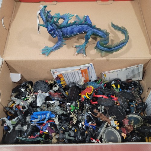Huge heroclix miniature - huge, figure